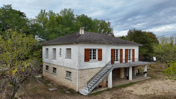 Maison Saint Pierre D Eyraud 6 pièce(s) 155 m2