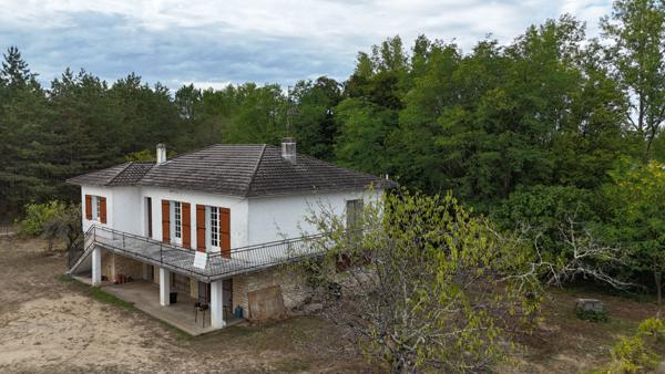 Maison Saint Pierre D Eyraud 6 pièce(s) 155 m2