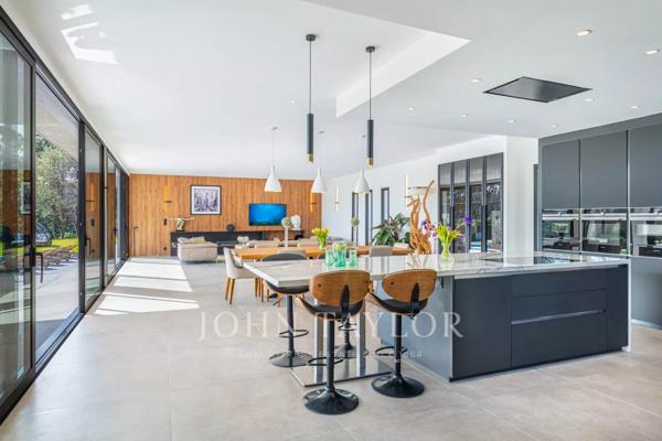 Villa moderne, environnement calme et sécurisé