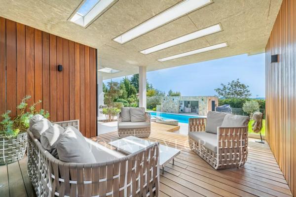 Villa moderne, environnement calme et sécurisé