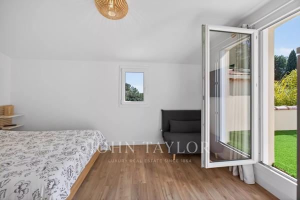 Villa rénovée avec piscine, studio indépendant et vue dégagée - La Gaude