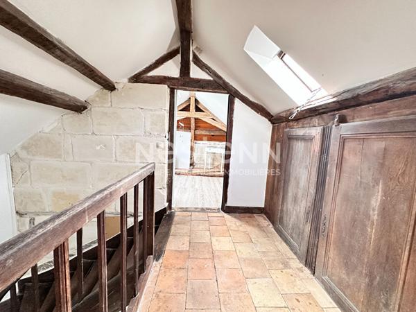 Vente ancien presbytère en pierre de Loire avec une maison d'amis à Tréhet (41800)