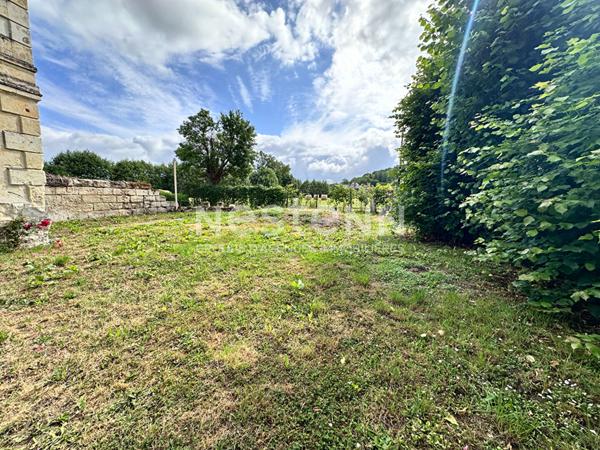 Vente ancien presbytère en pierre de Loire avec une maison d'amis à Tréhet (41800)