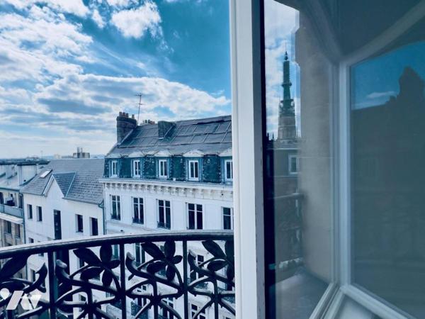Rouen – Quartier des Carmes | Appartement F3 – Dernier étage | Vue Cathédrale