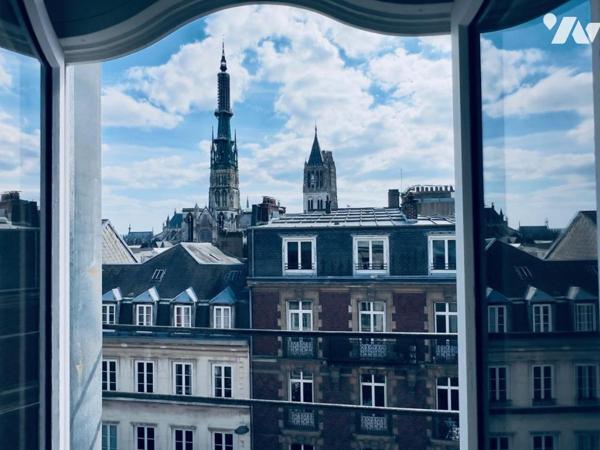 Rouen – Quartier des Carmes | Appartement F3 – Dernier étage | Vue Cathédrale