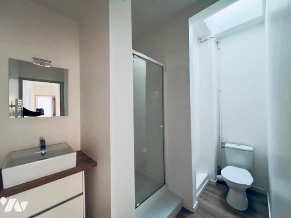 Rouen – Quartier des Carmes | Appartement F3 – Dernier étage | Vue Cathédrale
