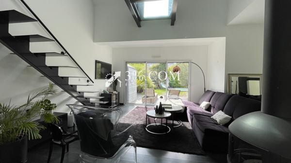 Maison 5 pièce(s) 4 chambre(s) 146 m²