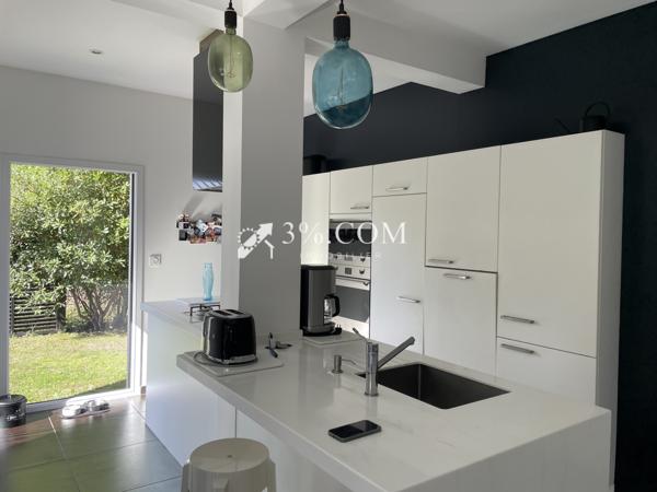 Maison 5 pièce(s) 4 chambre(s) 146 m²