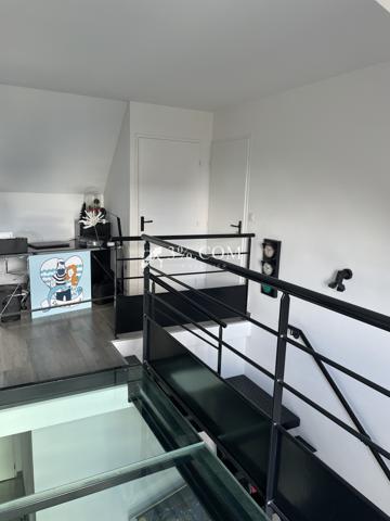 Maison 5 pièce(s) 4 chambre(s) 146 m²