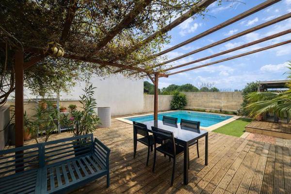 Maison à vendre |  Saint-Aunès |  4 pièces | 94 m²