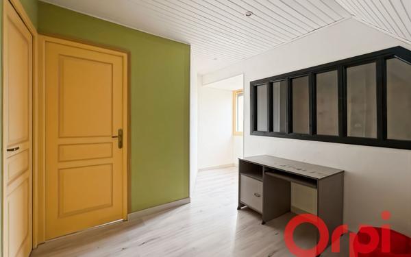 Maison à vendre    2 pièces •  Cosne-d'Allier