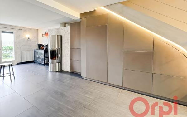 Maison à vendre    2 pièces •  Cosne-d'Allier