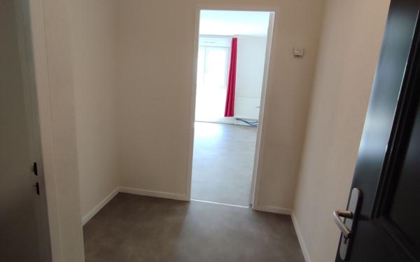 Appartement à louer    2 pièces •  Margny-lès-Compiègne
