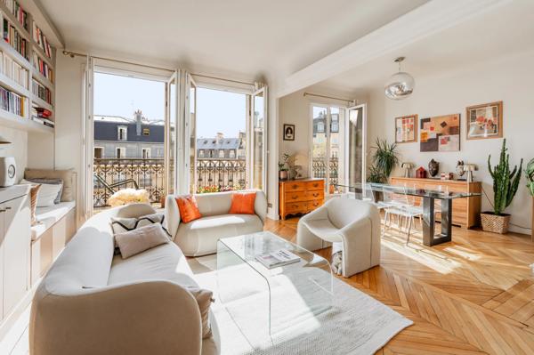 Appartement Paris 6 e - SÈVRES-BABYLONE