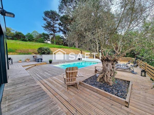 Grande maison atypique au calme