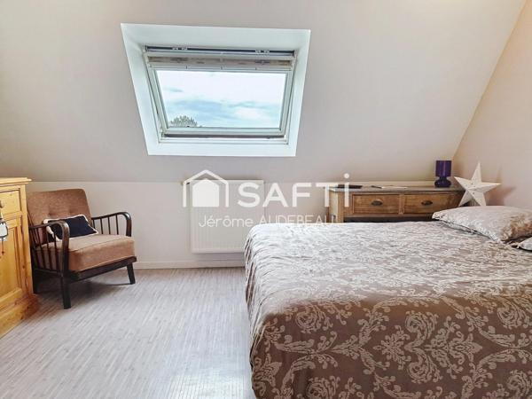 Grande maison atypique au calme