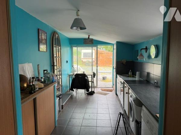 Maison sur la commune de PLESIDY idéale pour un couple sans enfant.
Pas de système d'assainissement