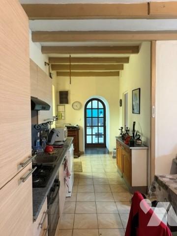 Maison sur la commune de PLESIDY idéale pour un couple sans enfant.
Pas de système d'assainissement