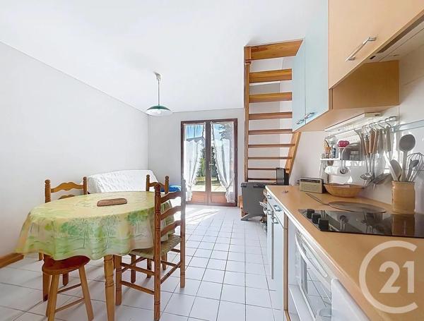 Maison à vendre  3 pièces - 30,52 m 2   ST GILDAS DE RHUYS  - 56