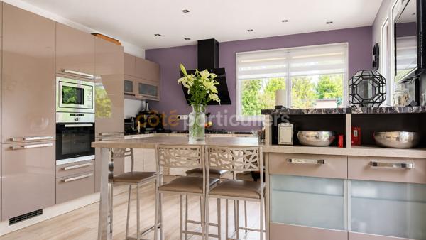Vente
                Maison208 m² - 8 Pièces -
                    AGNEAUX (50180)