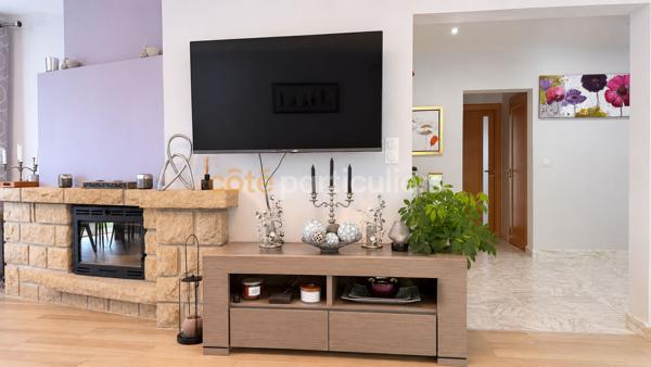 Vente
                Maison208 m² - 8 Pièces -
                    AGNEAUX (50180)