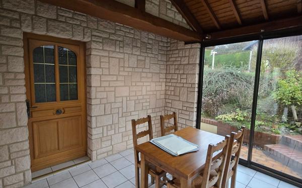 Maison à vendre    3 pièces • 78 m2 Eu