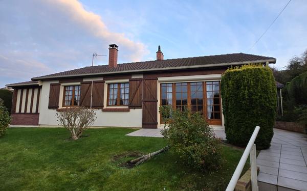 Maison à vendre    3 pièces • 78 m2 Eu