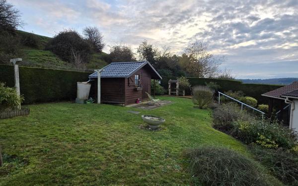 Maison à vendre    3 pièces • 78 m2 Eu