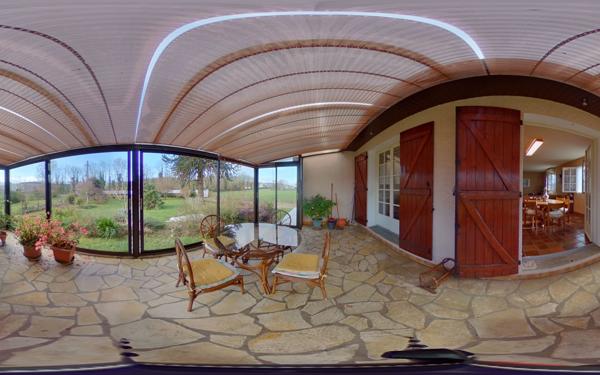 Maison à vendre    5 pièces • 200 m2 Assat