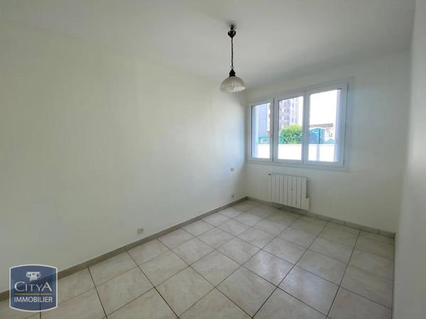 Appartement à louer 3 pièces 71.31m² Dijon (21000)