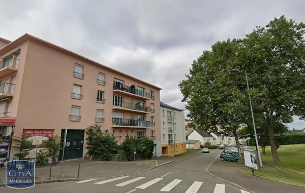 Parking à louer Le Mans (72100)