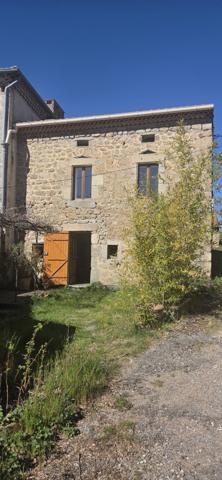 Vernoux-en-Vivarais (07240) Maison rénovée de 120m² avec terrain