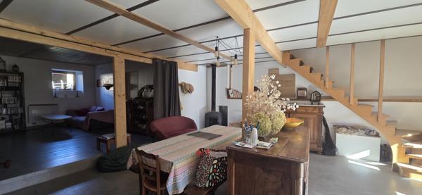 Vernoux-en-Vivarais (07240) Maison rénovée de 120m² avec terrain