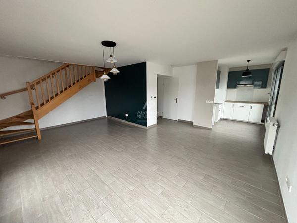 À vendre : Appartement 3 pièces de prestige à Pontoise 269 000 € **  - Référence  11168