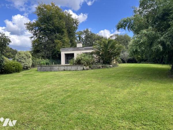 CAUDAN quartier Montagne du Salut maison T6 sur 2231 M² de terrain