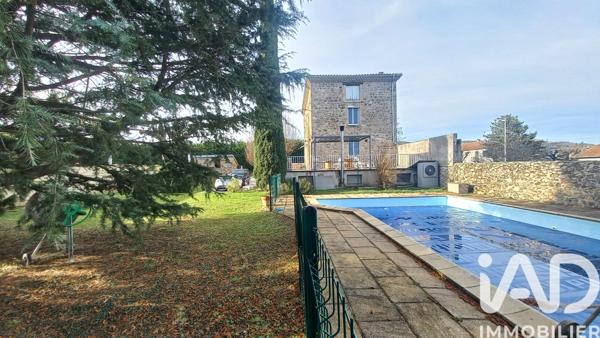 Maison à vendre 5 pièces 142 m² Peaugres