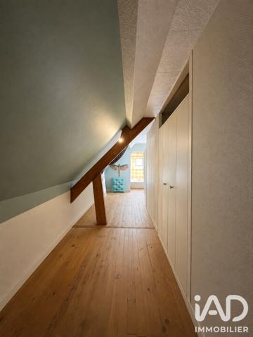 Maison à vendre 8 pièces 165 m² Neuilly-Saint-Front