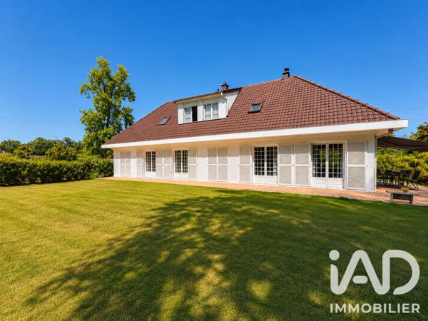 Maison à vendre 8 pièces 165 m² Neuilly-Saint-Front