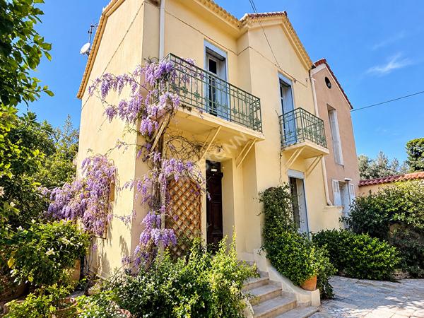Maison Marseille campagne FLOTTE 150 m2  au sol