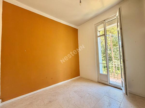 Maison Marseille campagne FLOTTE 150 m2  au sol