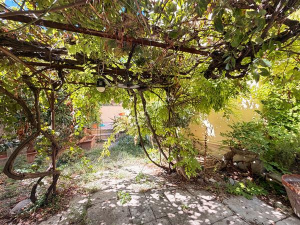 Maison Marseille campagne FLOTTE 150 m2  au sol