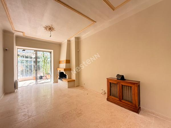 Maison Marseille campagne FLOTTE 150 m2  au sol