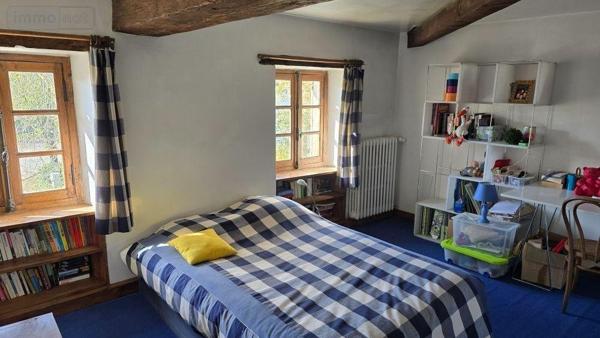 Maison à vendre à Melle dans les Deux-Sèvres (79500), ref : 223