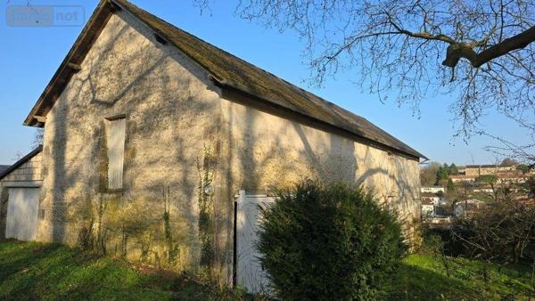 Maison à vendre à Melle dans les Deux-Sèvres (79500), ref : 223