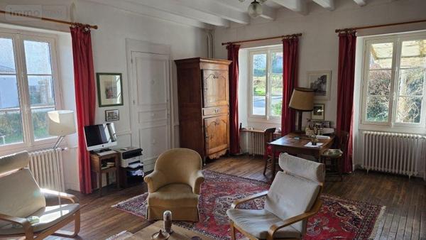 Maison à vendre à Melle dans les Deux-Sèvres (79500), ref : 223