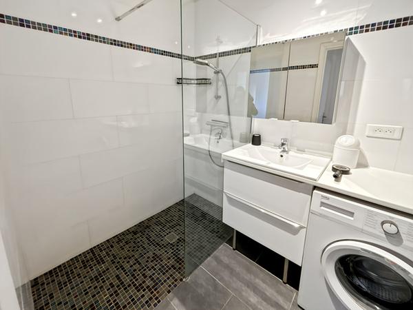 Appartement Le Cannet 2 pièces 42.18 m2 Meublée