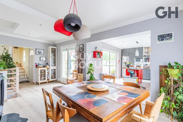 CHARMANTE MAISON FAMILIALE DE 7 PIECES (147.75m²) À ETIOLLES