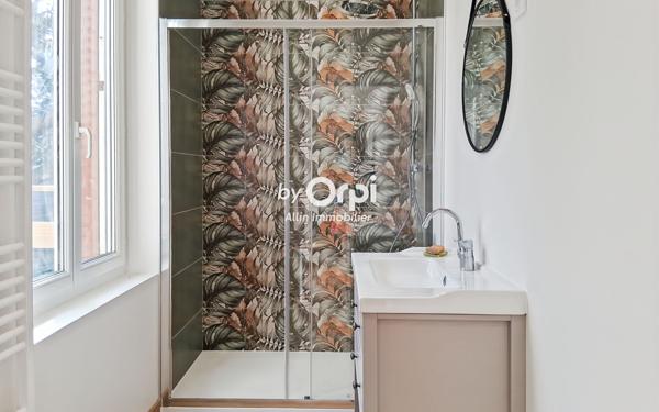 Maison à vendre    7 pièces •  Montluçon