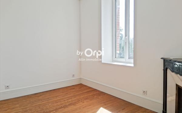 Maison à vendre    7 pièces •  Montluçon