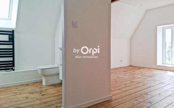 Maison à vendre    7 pièces •  Montluçon